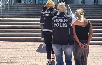 Bodrum'da uyuşturucu tacirlerine ağır darbe: 900 gram skunk, kokain ve pres makinesi ele geçirildi