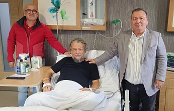 Bülent Uysal, tedavisi süren Seda Köktener'i ziyaret etti