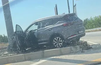 Burdur-Fethiye Karayolu'nda İki Otomobil Çarpıştı: 4 Yaralı