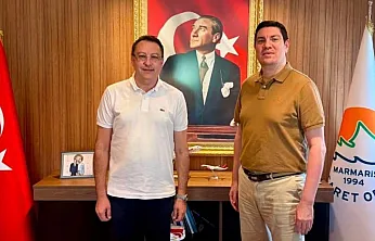 Denizden turist akını Marmaris'te kruvaziyer bereketi yaşanıyor