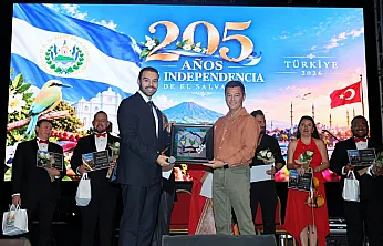 El Salvador'un müziği Marmaris'te yankılandı