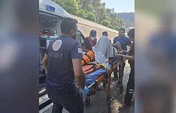Fethiye açıklarında gezi teknesinde yaralanan kişiye tıbbi tahliye