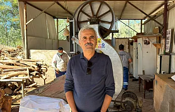 Fethiye Belediyesi'nden 'Kimse üşümesin' diye 30 bin çuval odun