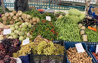 Fethiye Cuma Pazarı'nda güncel fiyat listesi: Meyve ve sebze fiyatları dudak uçuklattı