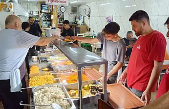 Fethiye'de 4 Çeşit Yemek 180 Liraya! Sefertası Lokantası Esnafın Gözdesi