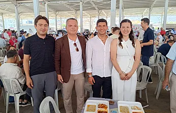 Fethiye'de Çıralı ailesinin mutlu günü öncesi geniş katılımlı buluşma