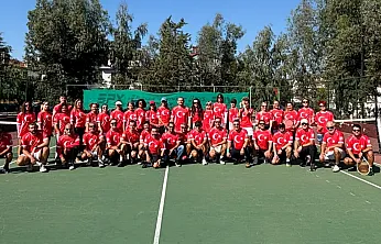 Fethiye'de Cumhuriyet Bayramı'na özel tenis turnuvası