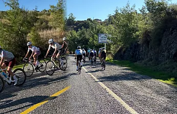 Fethiye'de güneşli sonbahara pedal çeviriyorlar