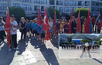 Fethiye'de İlköğretim Haftası çelenk töreniyle başladı