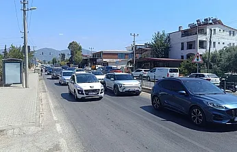 Fethiye'de KPSS Yoğunluğu: Turgut Özal Bulvarı'nda Kilometrelerce Trafik