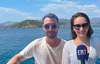 Fethiye'de mavinin keyfini çıkardılar: 'İş stresinden kaçmak için birebir'