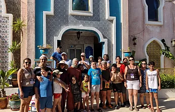 Fethiye'de otizmli çocuklar ve aileleri aquaparkta doyasıya eğlendi