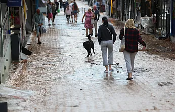 Fethiye'de sağanak hayatı olumsuz etkiledi