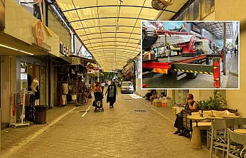 Fethiye'de 'Şemsiyeli Sokak' için son rötuşlar yapılıyor