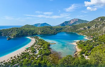 Fethiye'de Yaz Kendini Hissettiriyor: Sıcaklık 35 Derece