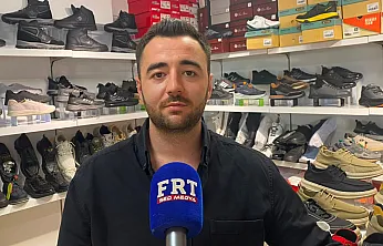 Fethiye'de yazın vazgeçilmezi fileli ayakkabılar