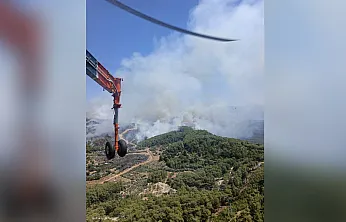 Fethiye'deki orman yangınına takviye ekipler sevk edildi: Hava ve kara gücü artırıldı