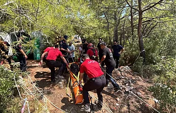 Fethiye Kayaköy'de yüksekten düşen 45 yaşındaki şahıs hayatını kaybetti