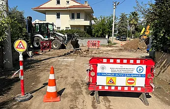 Fethiye Menteşeoğlu'nda drenaj çalışmaları devam ediyor
