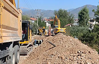 Fethiye Osman Yakalıoğlu Sokak'ta Yağmur Suyu Altyapı Çalışması