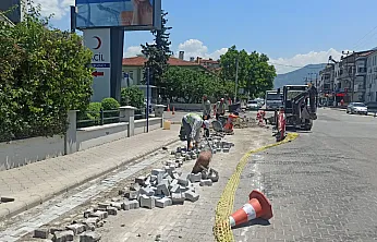 Fethiye Sadi Pekin Caddesi'nde fiber altyapı çalışması başladı