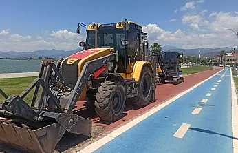 Fethiye Sahil Bandında Tartan Pist Yenileme Çalışmaları Sürüyor
