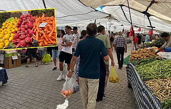 Fethiye Salı Pazarı'nda haftanın meyve ve sebze fiyatları