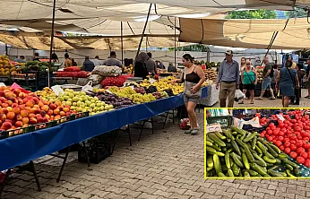 Fethiye Salı Pazarı'nda tezgahlar hareketli, vatandaşın gözü fiyatlarda