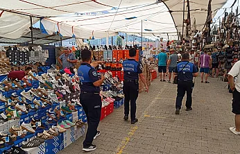 Fethiye Salı Pazarı'nda zabıta ekiplerinden sıkı denetim