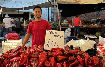 Fethiye semt pazarlarında kış hazırlığı telaşı