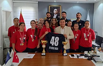 Fethiye Vega Spor Kulübü'nden Gençlik ve Spor Müdürü Yiğit'e ziyaret