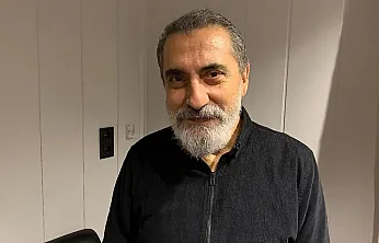 Fethiyeli ünlü sanatçı Soner Olgun'un sağlık durumu kritik: Evinde tedavisi sürüyor