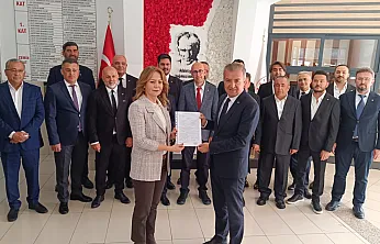 FTSO'da yeni dönem resmen başladı: Kemal Hıra mazbatasını aldı