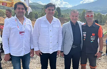 Kemal Hıra'dan Fethiye'deki Motokros Şampiyonası'na Destek