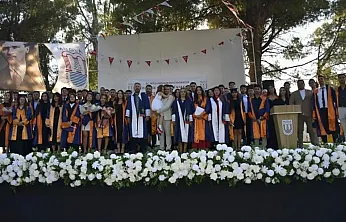Köyceğiz Meslek Yüksekokulu'nda mezuniyet töreni yapıldı