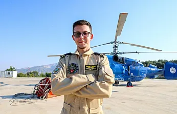 Marmaris'te 15 Yaşında Yangınlarla Mücadele Eden Hasan, Şimdi Kokpitte