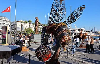 Marmaris'te hurdalar sanata dönüştü