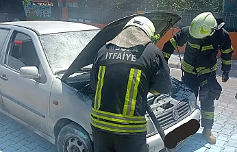 Marmaris'te Seyir Halindeki Otomobilde Çıkan Yangın Söndürüldü