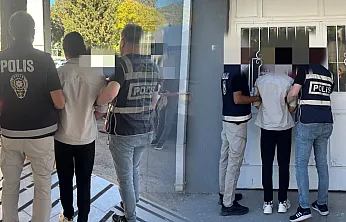 Menteşe'de Atatürk büstünü yerinden sökerek götüren şahıs yakalandı