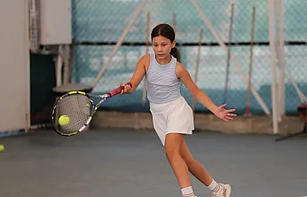 Menteşe'de tenis heyecanı başladı