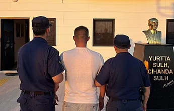 Mersin'den Bodrum'a takibe alınan bottan, KKTC'de hakkında arama kararı bulunan firari çıktı