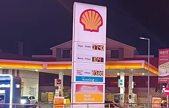 Motorin 100 lirayı aştı! Fethiye'de tabelalar üç haneli fiyata geçemedi