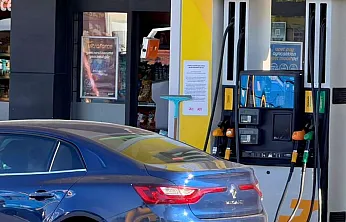 Motorine 6,40 lira zam, benzine 96 kuruş indirim bekleniyor