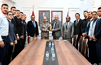 Muğla birincisi olan Emniyet voleybol takımı bölge müsabakalarına katılacak