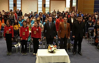 Muğla'da 60 öğrenci Çocuk İklim Zirvesi'nde gelecek için çözüm önerileri geliştirdi