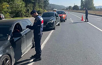 Muğla'da Jandarma trafik timlerince bir haftada 27 bin 741 araç denetlendi