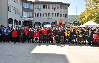 Muğla'da Kurtarma Ekiplerinden Okulda Ortak Tatbikat