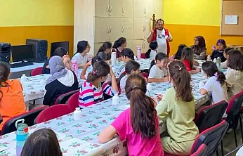 Muğla'da Minikler Seramik Atölyesinde Hayallerini Şekillendirdi