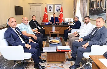 Muğla Valisi Akbıyık, Kızılay'ın Muğla'daki faaliyetleri hakkında bilgi aldı