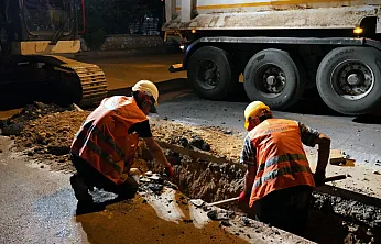 MUSKİ ekiplerinden gece mesaisi